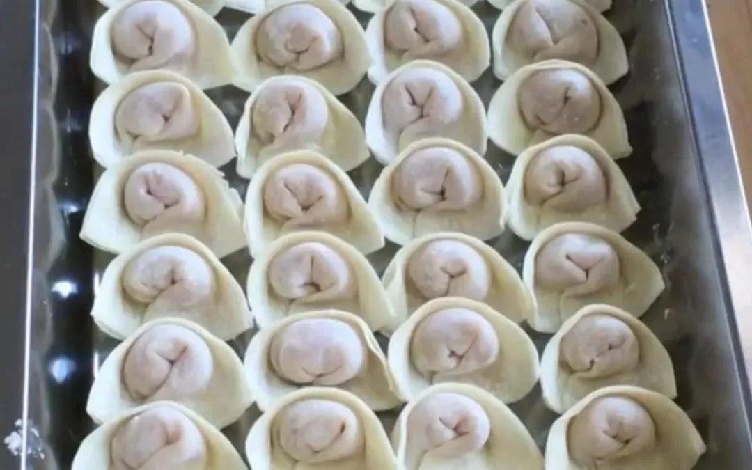 餛飩、刀削面、面條、肉夾饃、餡餅、發(fā)面油餅的和面方法及配方